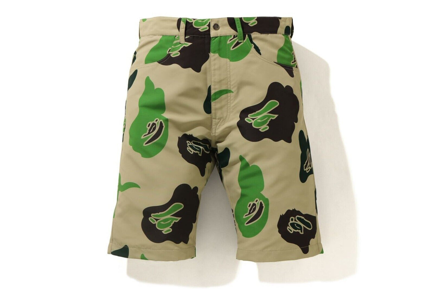 A BATHING APE BAPE DEF CAMO WIDE SHORTS BEIGE 1H30153022